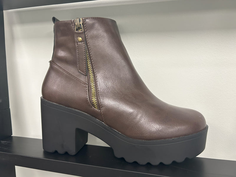 Refresh High-Ankle Boots