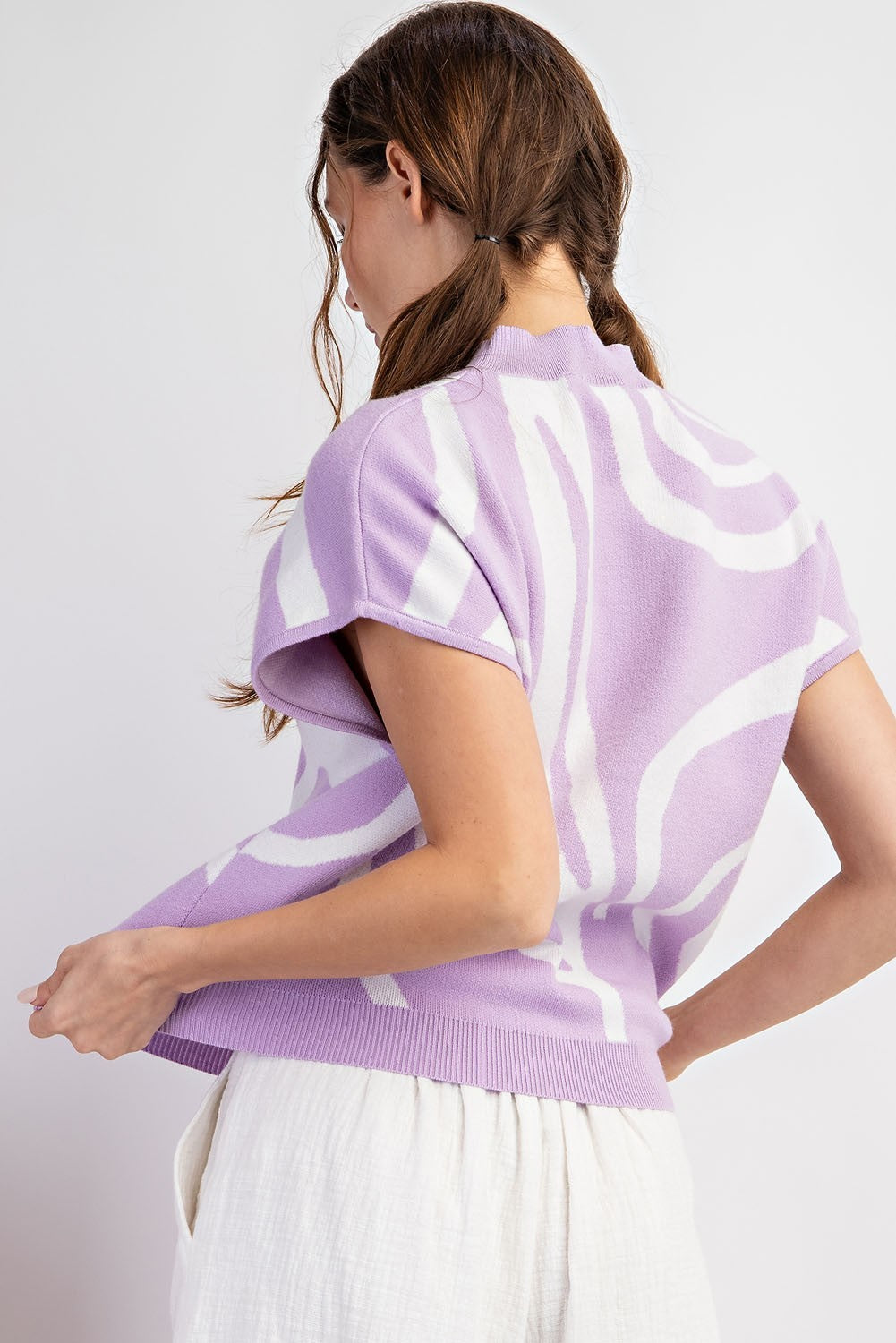 Swirl Design Summer Sweater