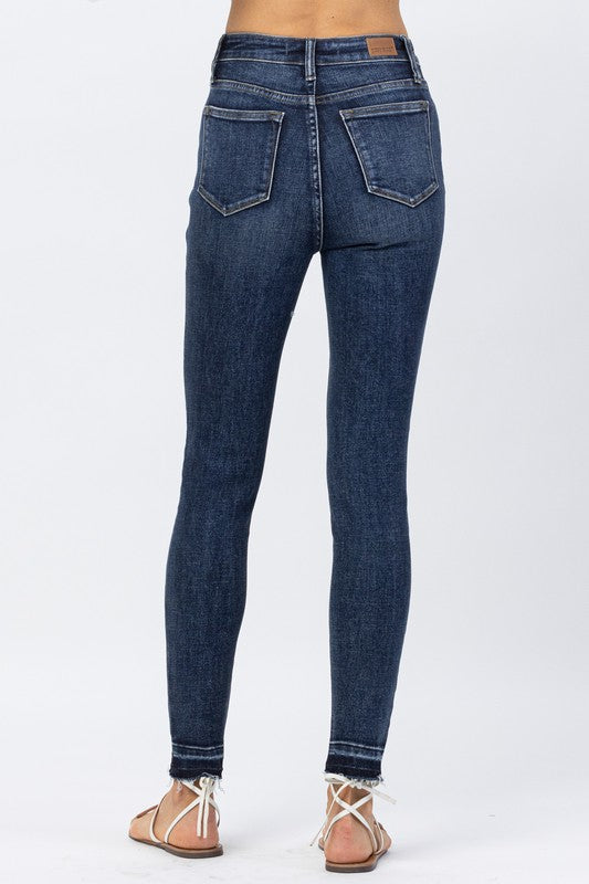 Judy Blue Curvy Tummy Control Jean