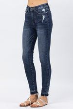 Judy Blue Curvy Tummy Control Jean