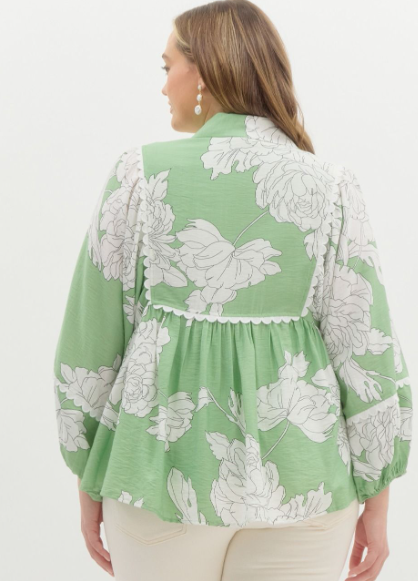 Anticipate More Floral Top