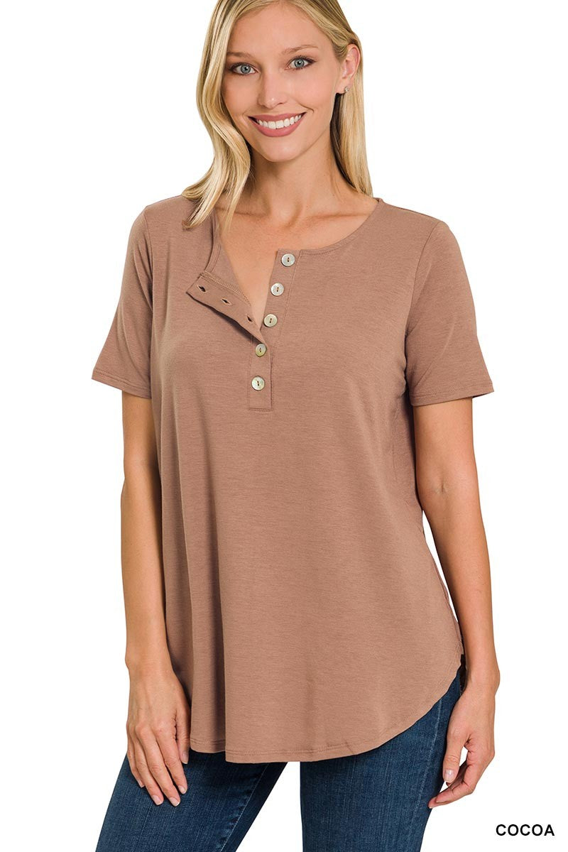 Short Sleeve Dolphin Hem Shell Button Top