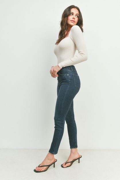 MID RISE ANKLE SKINNY JEANS - In Bloom Boutique 